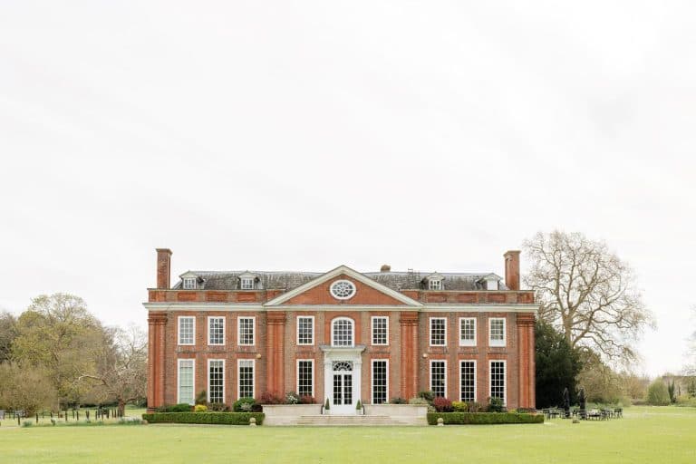 Summer Art Fair at Bradbourne House Promises a Weekend of Creativity, Music and Sunshine